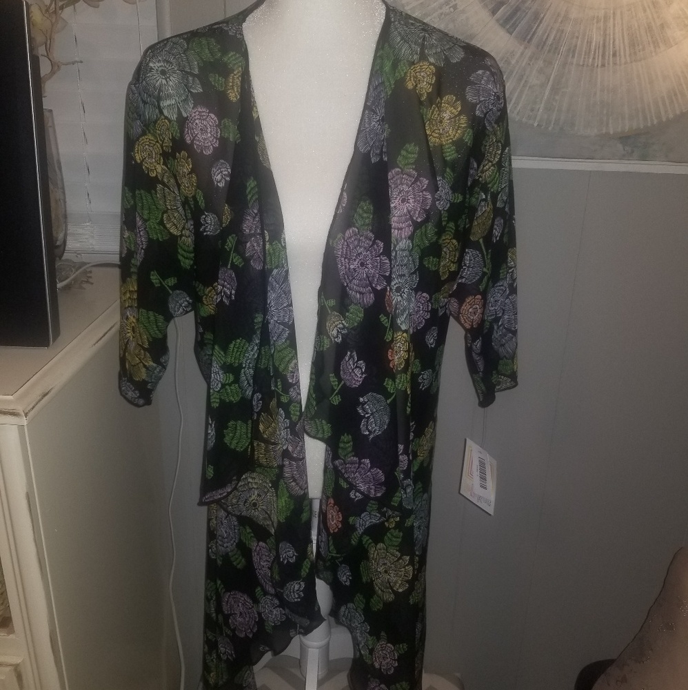 Lularoe Shirley NEW